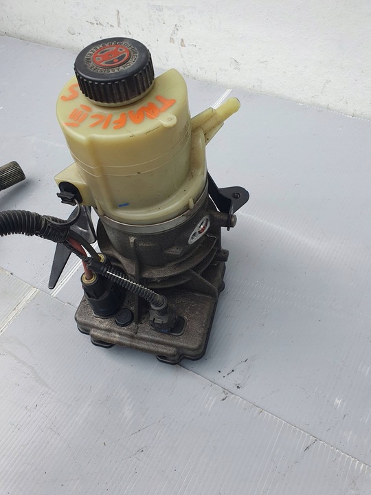 фото №9, Renault trafic iii x82 2015 насос підсилювача комплектна штекери