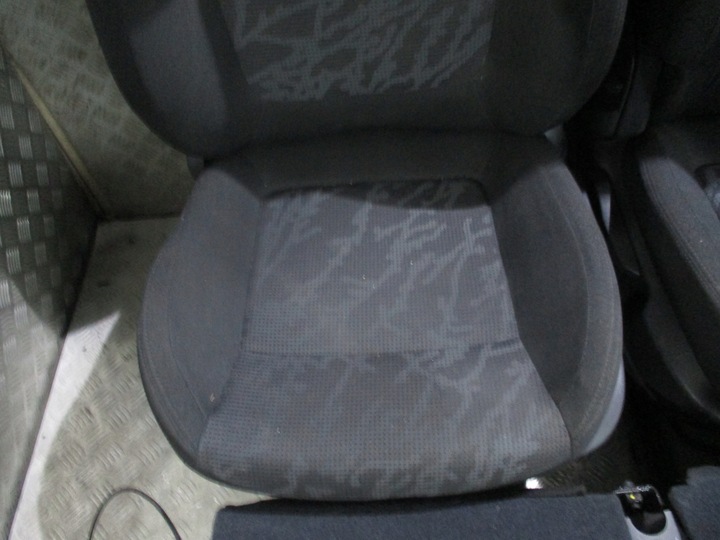 фото №8, Сиденья перед зад peugeot 3008 i 09-13 r.
