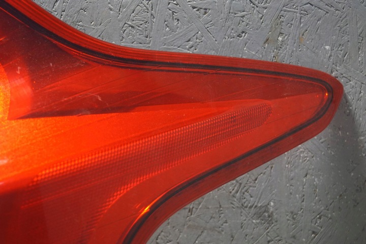 фото №9, Ford focus mk3 hb лампа правый зад s2057