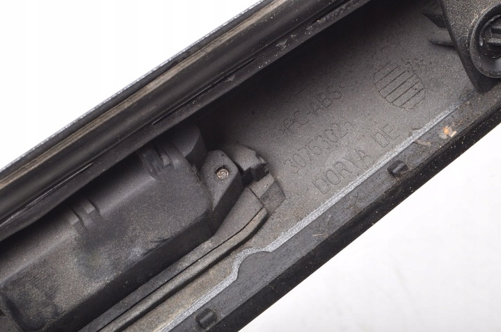 фото №11, Volvo v50 накладка планка кришки рестайлінг 30753026