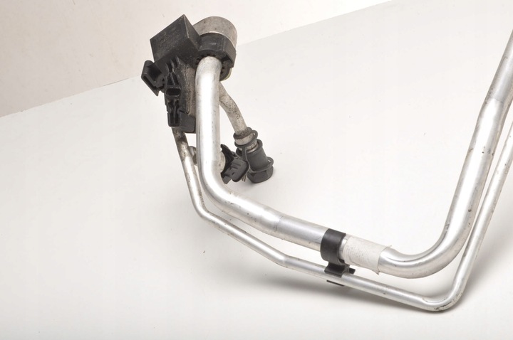 фото №6, Volvo s60 ii v60 трубка шланг кондиционера