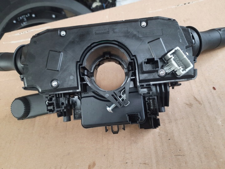 фото №8, Renault captur ii 1.0tce переключатель комбинированный шлейф