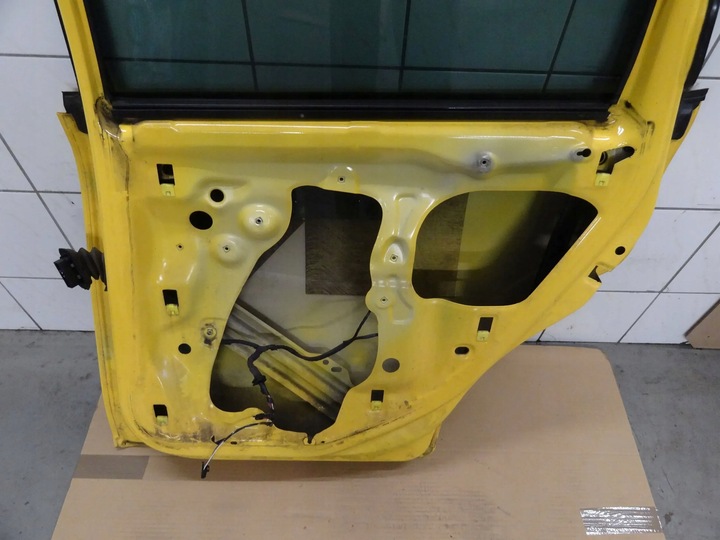 фото №10, Seat leon ii 2006 fr 5d hb дверь правые зад задние ls1h