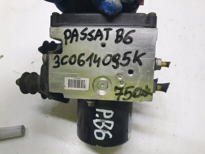 фото №5, Блок управления abs vw passat b6 3c0614095k