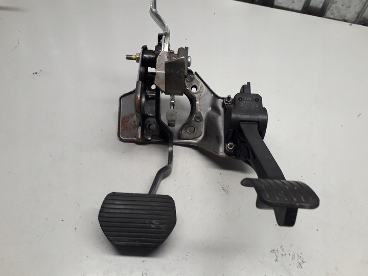 фото №1, Citroen c4 grand picasso педалі гальма автомат