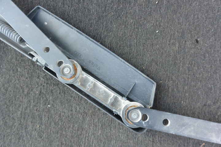 фото №5, Важіль двірники audi q7 4l eu