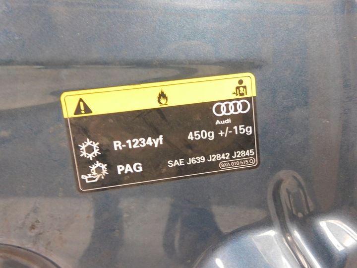 фото №14, Audi a1 8x капот крышка двигателя