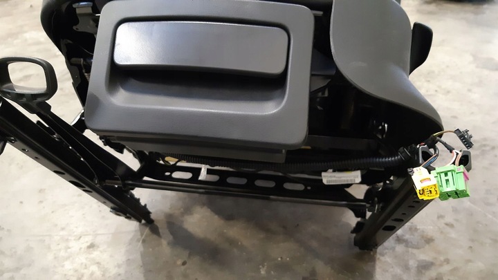 фото №16, Сиденье сиденья комплект з підігрівом audi a1 8x 1,2 tsi 5d