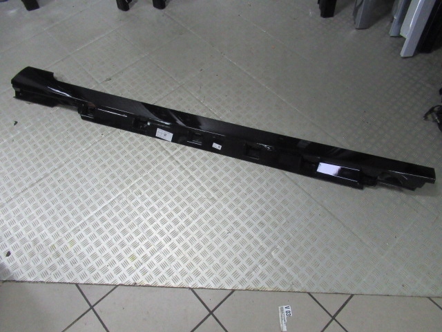 фото №1, Планка порогова накладка права vw passat b8 комфорт 3g0853856am lc9x