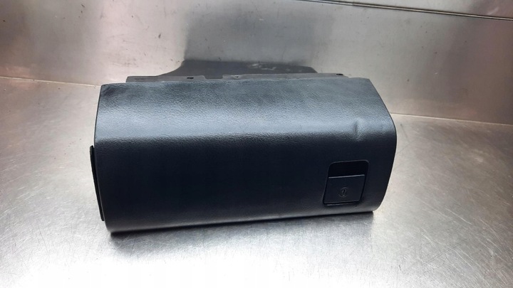 фото №1, Бардачок пассажира volkswagen passat b3 1.8b 90r