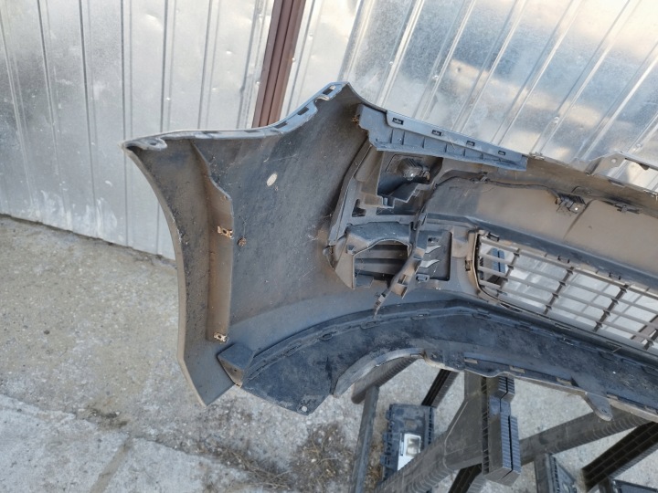 фото №13, Бампер перед pdc датчики vw golf 6 vi 2008-2013 5d 5 двері хетчбек la7t