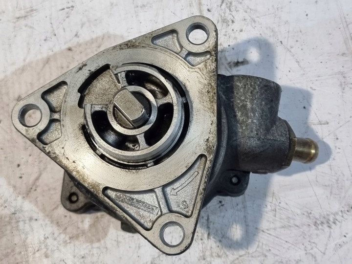 фото №10, Насос вакуум oem номер 46771105 lancia lybra 1.9 jtd 85kw 05r