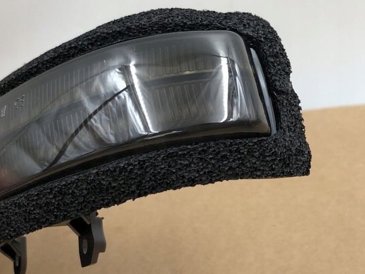 фото №11, Поворотники поворотники dyamic led do toyota rav4 vanguard previa estima voxy noah