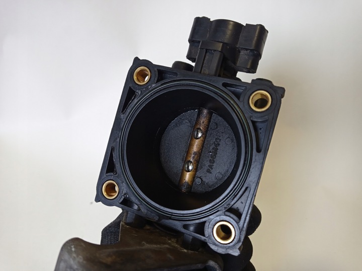 фото №8, Дросельна заслінка rover mhb101070