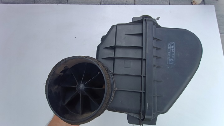 фото №7, Land cruiser корпус фильтра воздуха 17701-11630