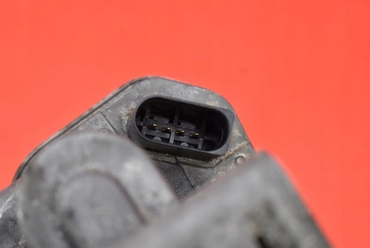 фото №8, Дросельна заслінка 8973002310 opel astra 3 iii h 1.7 cdti 100 km 04-07