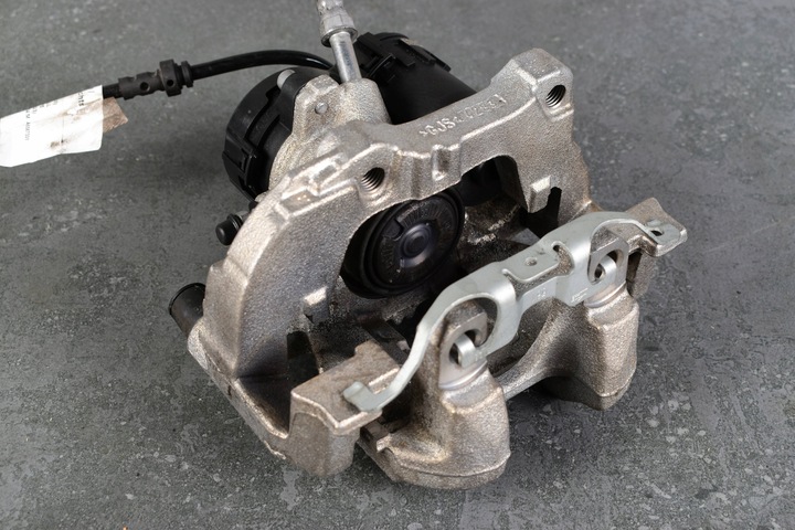 фото №9, Bmw 5 g60 g61 7 g70 x3 g45 супорт гальмівний лівий задній зад 8842979 345x24