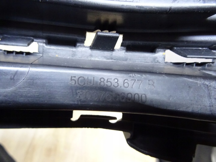 фото №10, Решётка бампера vw jetta 5c6 рестайлинг 5cu853677b llu
