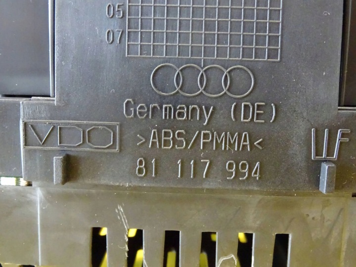 фото №8, Спідометр  audi a2 1.4 tdi 81117994 nr35