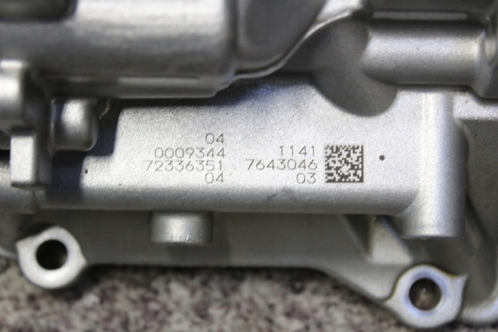 фото №7, Bmw 7 g11 g12 740 4.0i b58b30a насос масла 7843046 7643047