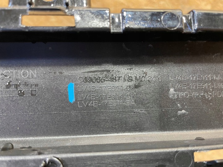 фото №8, Ford kuga mk3 iii st-line 19-24 планка спойлер накладка бампера зад задня