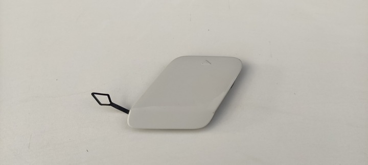 фото №1, Bmw 1 f20 f21 заглушка фаркоп бампера зад задня