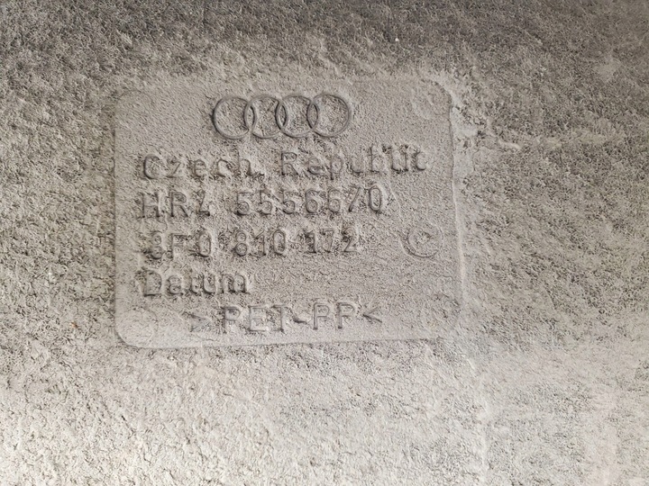 фото №9, Audi s5 8f0810172 зад сторона правая подкрылок задние