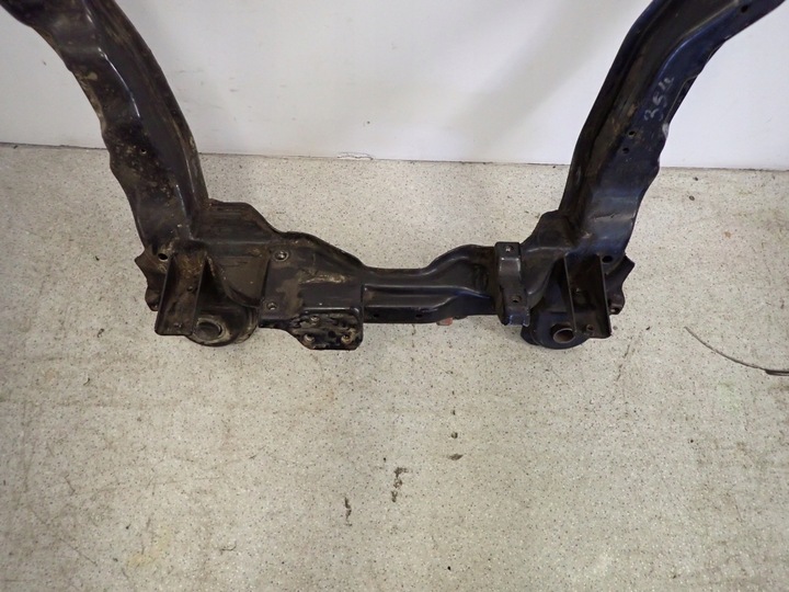 фото №13, Hyundai santa fe 01- подрамник двигателя балка двигателя