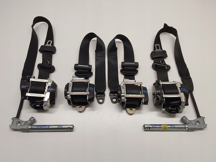фото №1, Alfa romeo tonale ремені безпеки оригінал seat ремені 2022-