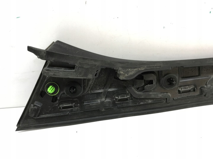 фото №9, Mercedes cla w118 планка защита спойлер крышки багажника правая a1187901000