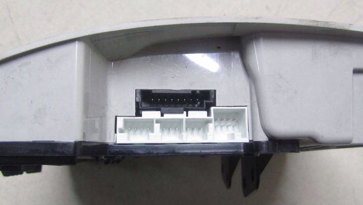 фото №6, Mercedes w176 лампа освітлення кабіни a0009004108