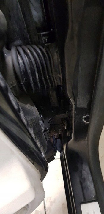 фото №2, Петля дверь перед зад passat b5 skoda superb 9910