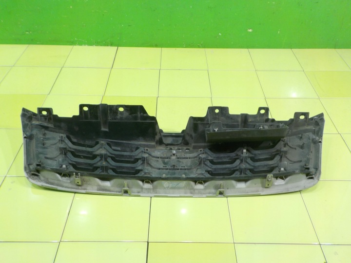 фото №6, Subaru forester iii aut 2.0 b 11r 5d решётка решётка