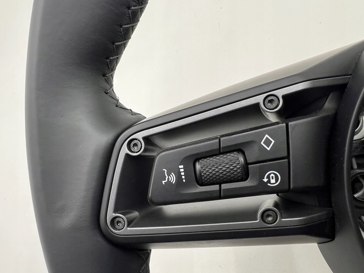 фото №10, Ідеальна кермо шкіра porsche taycan 9j macan carrera 911 992 з підігрівом