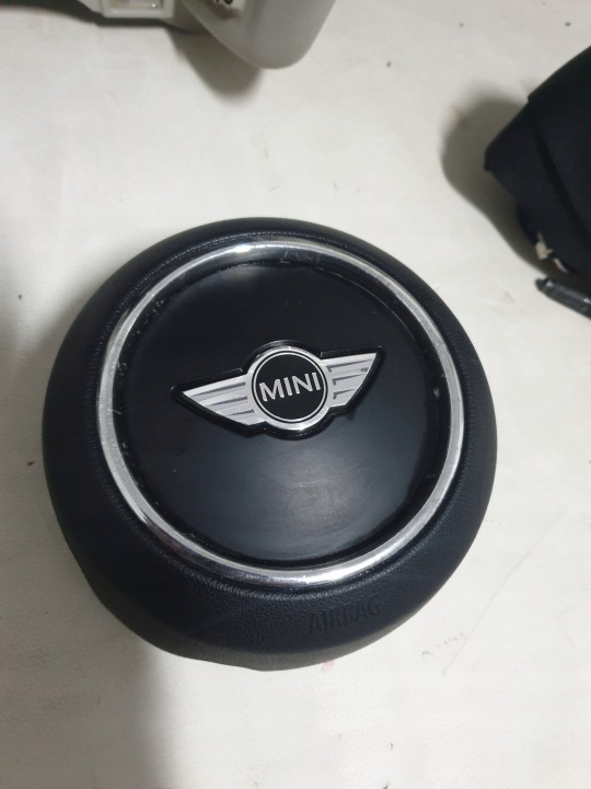 фото №13, Mini f56 f55 one iii cooper iii 13-19 торпедо консоль air bag pas перед