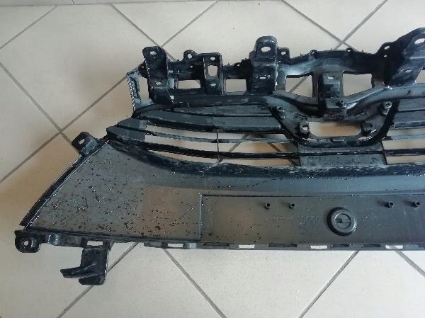 фото №6, Решётка бампера toyota yaris iv 53101-k0010