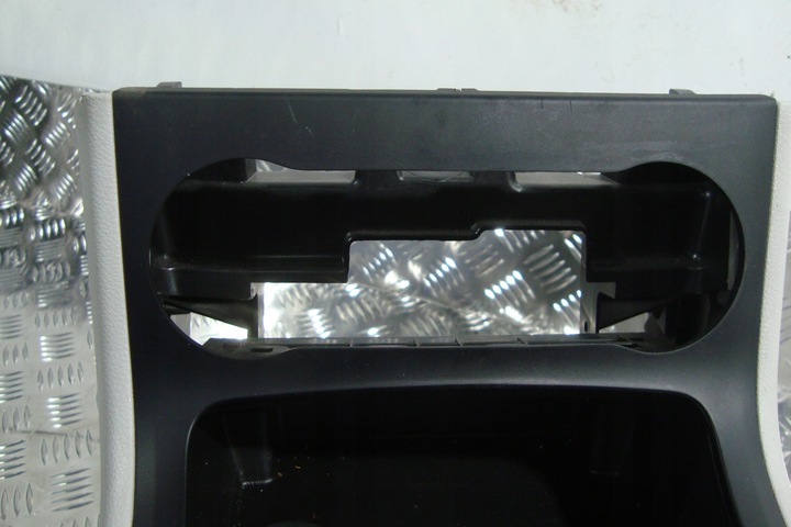 фото №6, Подлокотник туннель средний бардачок серый mercedes w246 b-klasa 11-18