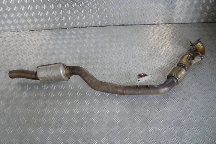 фото №1, Audi a5 s5 8w 3.0 tfsi - труба глушитель 8w0253211c новый