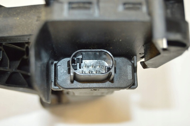 фото №5, Bmw 3 f30 f35 f31 2013 педаль газа / ускорения