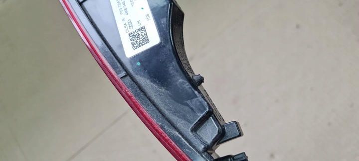 фото №11, Sq8 4m rsq8 q8 відбивач лампа протитуманна права праві зад uk 4m8945702a