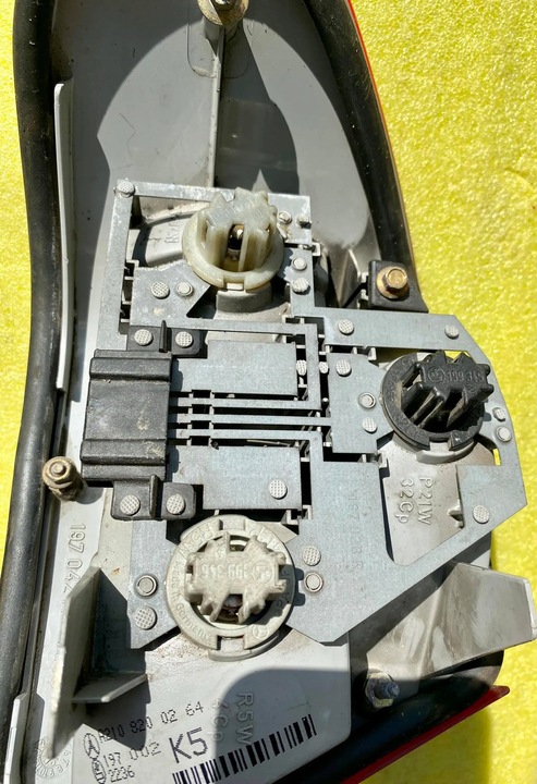 фото №5, Mercedes-benz w210 лампа задня права