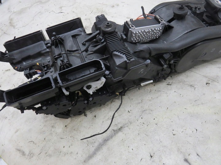 фото №6, Отопитель audi a8 d4 4h0820004c