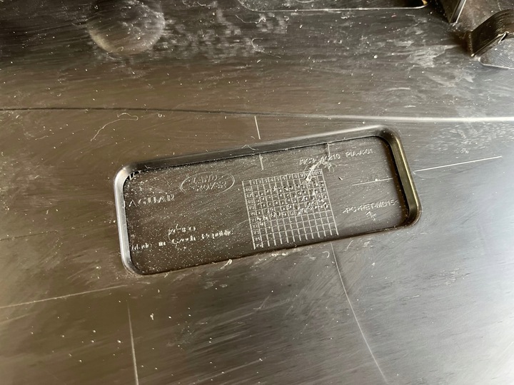 фото №11, Jaguar e pace j9c3 спойлер спойлер крышки задней e-pace x540 свет сплав