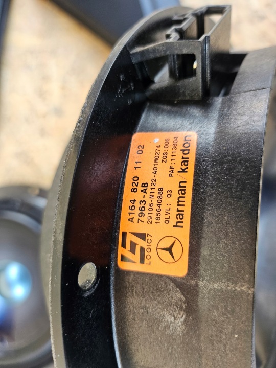 фото №5, Динамики сабвуфер harman кардон mercedes w164 ml
