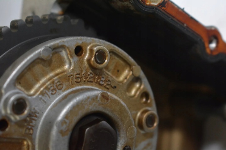 фото №10, Головка правой стороны bmw 7 e65, e66, e67 7512182 11330211 4.8l 270kw