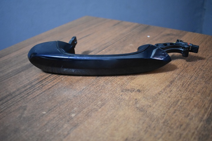 фото №1, Идеальная ручка дверь keyless правая bmw g07 x7 g05 g06 3+2pin 1