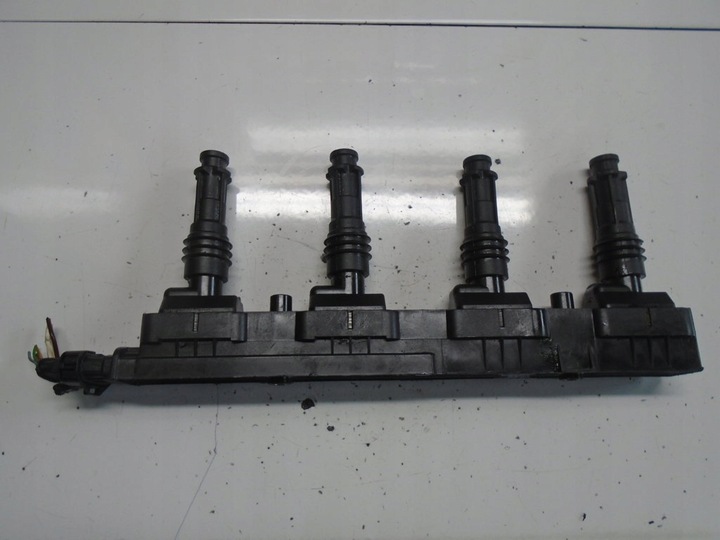 фото №1, Opel corsa c 1.2 16v катушка зажигания 413720281