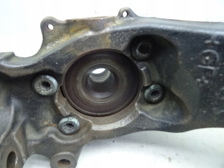 фото №8, 4d0407258ad audi a8 d2 99-02 поворотна опора права оригінал