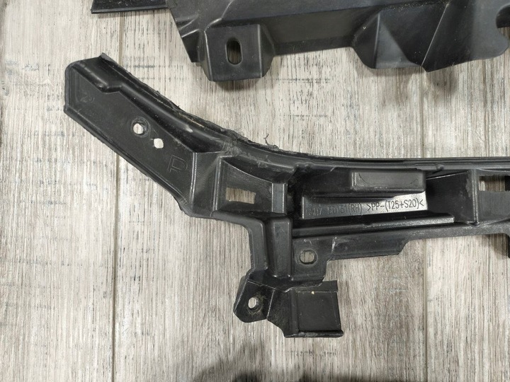 фото №12, Mazda 6 gj рестайлінг 18- решітка + ковзун + впуск права комплект перед gsh7-50101