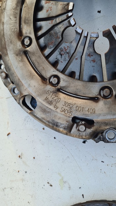 фото №5, Audi a3 8p рестайлинг 08-12r 1.6 tdi cay прижим диск сцепления sachs